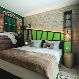 3* Hotel - The Niu, Hop By Ihg